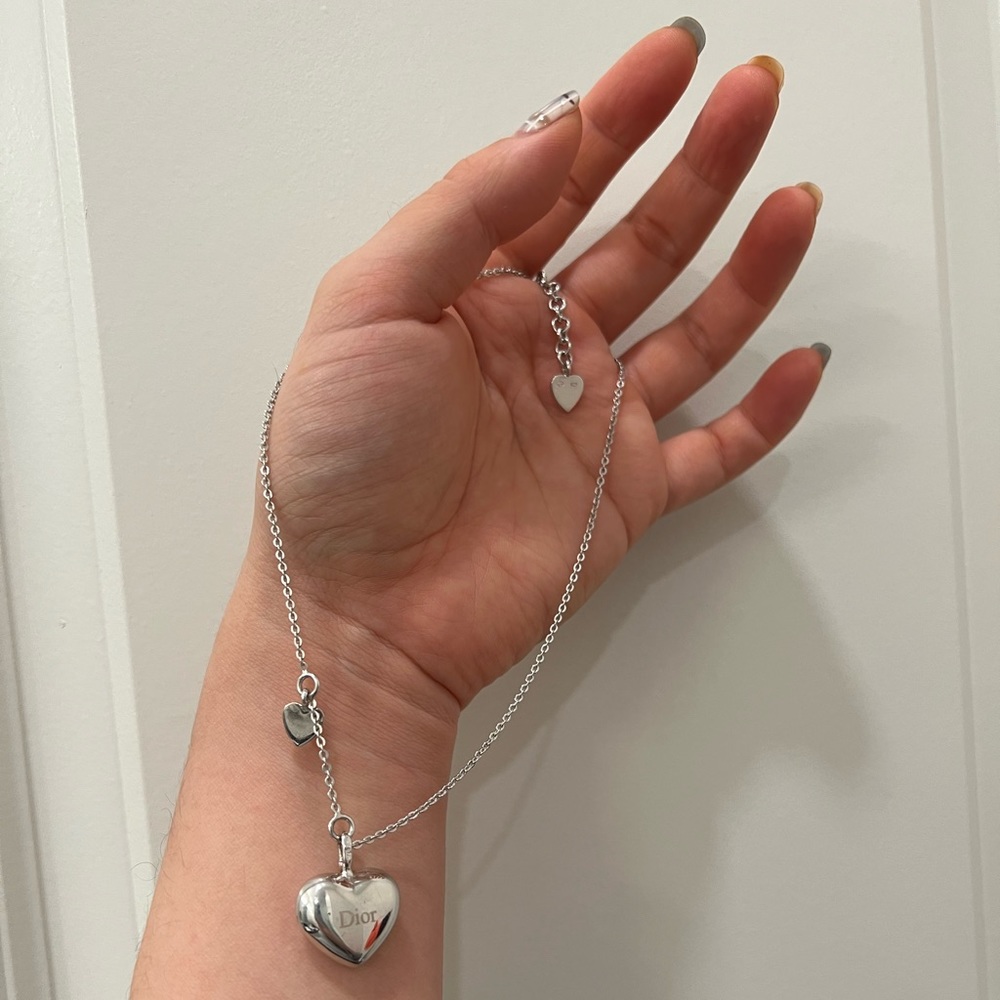 Dior heart necklace